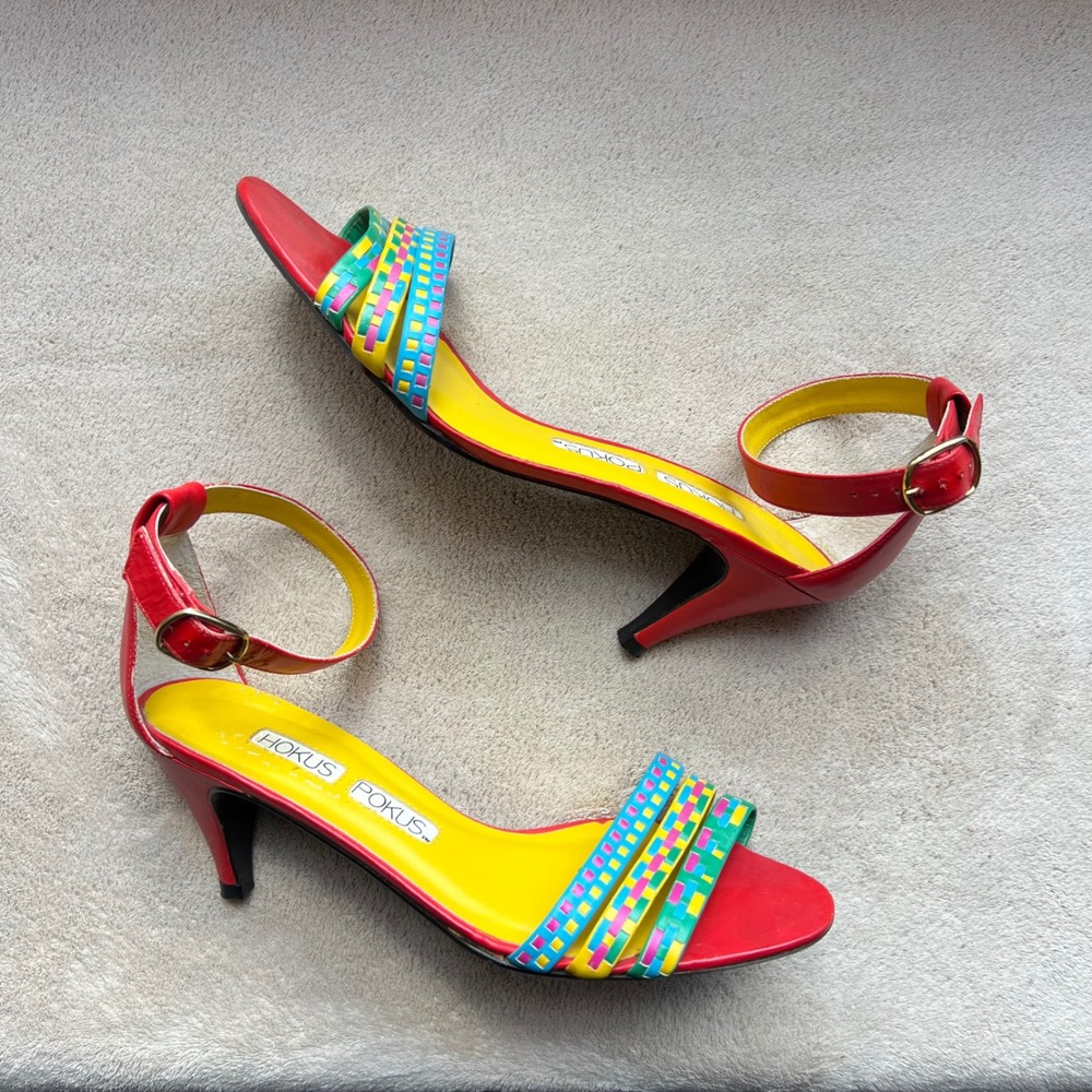 Hokus Pokus Women 8.5M Red Multicolor Leather Low Heel Sandal Ankle Strap Bright